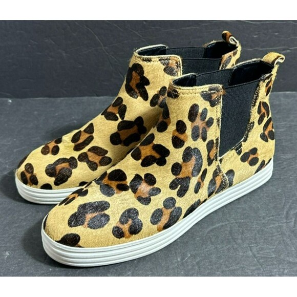 Aerosoles Leopard Print Sneaker Bootie Gold, Black, and Brown Women's Sz 8.5 - Picture 1 of 9